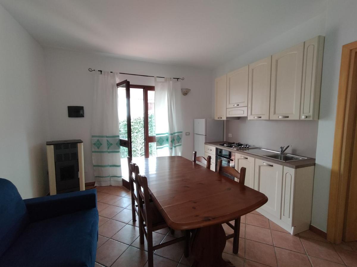 Pittulongu, Trilocale Vista Mare Villa Olbia Buitenkant foto